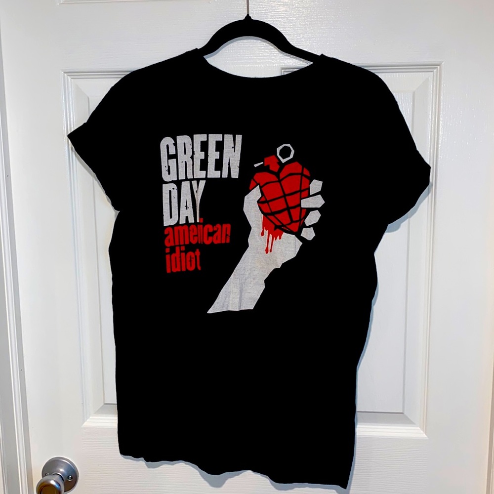 green day vintage tee